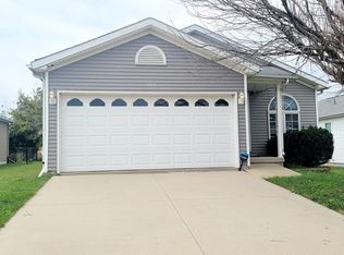 1114 Rader Run, Bloomington, IL 61704