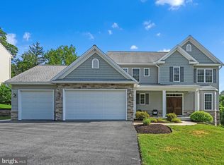 5095 S Deerfield Ave, Mechanicsburg, PA
