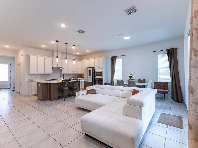 716 Moca Ln — Photo 5