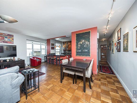 3rd image of 477 Franklin D Roosevelt Dr #K401