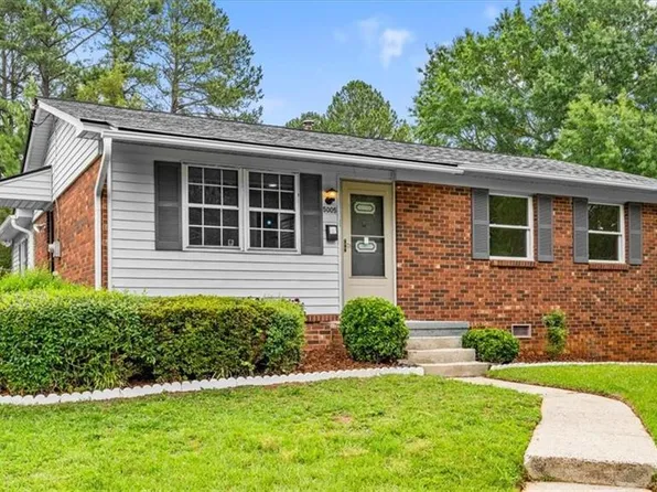 5005 Farmoor Cir, Winston Salem, NC 27105