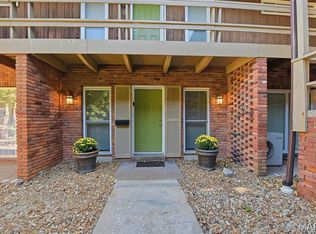 110 Coral Ter UNIT 6, Ballwin, MO 63011