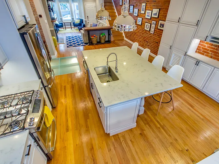 510 E St NE #A — Photo 10