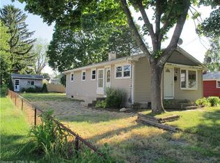 21 Old Colony Rd, Old Saybrook, CT 06475