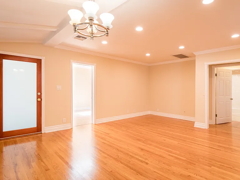 MAIN ROOM W/ FROSTED GLASS FRONT ENTRANCE DOOR