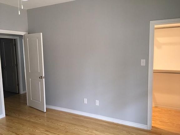 2nd image of 1514 Tanglewood Cir