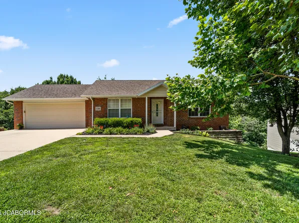 1504 La Hacienda Ct, Jefferson City, MO 65101