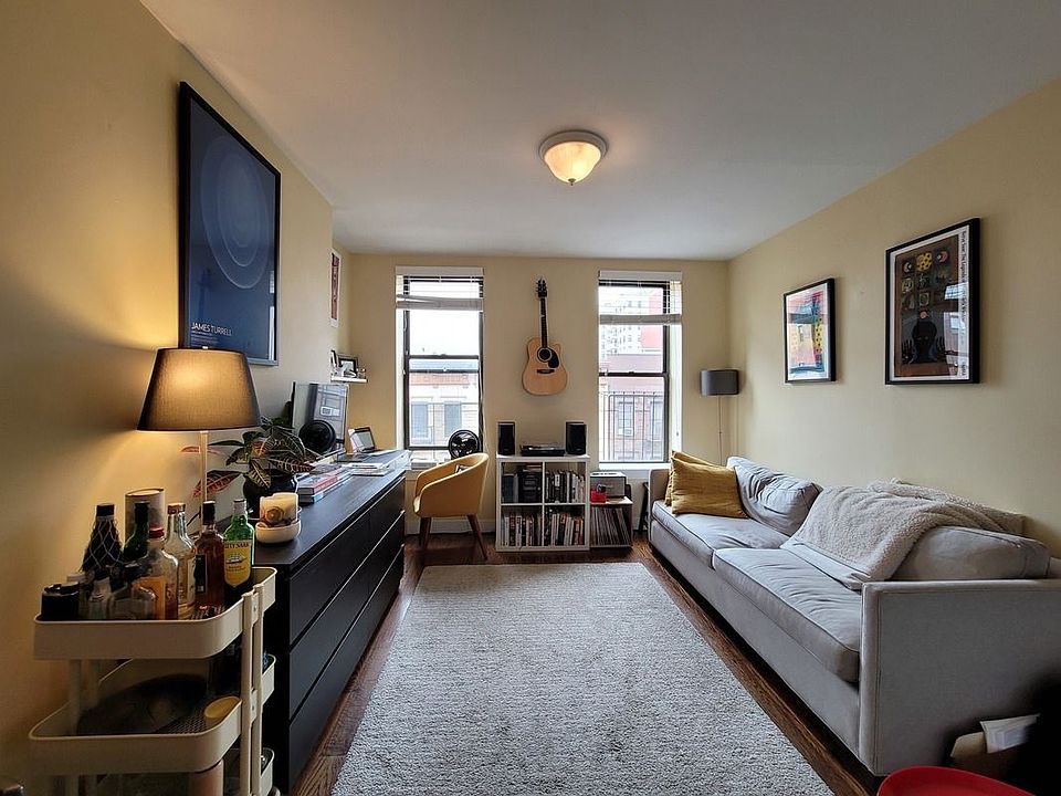 1st image of 245 W 115th St APT 18