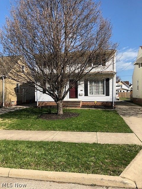 1st image of 20971 N Vine Ave