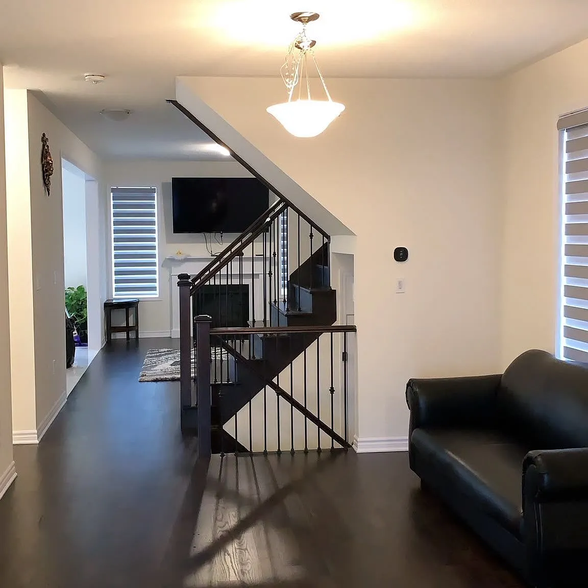 4 bed, $3,400 — Photo 3