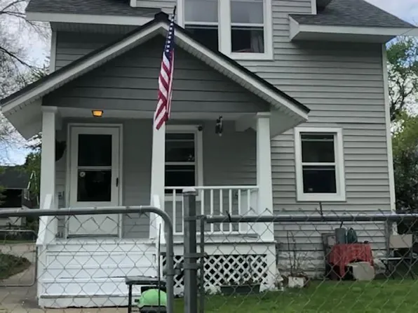 2014 Palace Ave SW, Grand Rapids, MI 49507