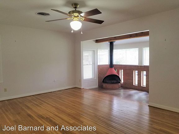 2nd image of 1429 Highland Dr