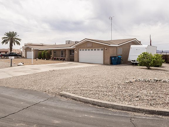 4th image of 2760 Empress Ct