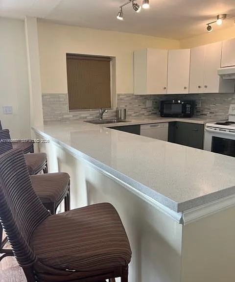 7900 Tatum Waterway Dr #503 — Photo 8