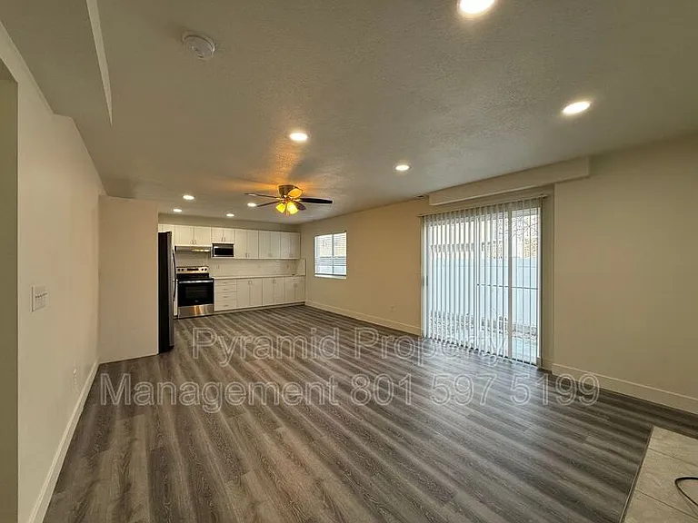 3178 S 945 E #B — Photo 5