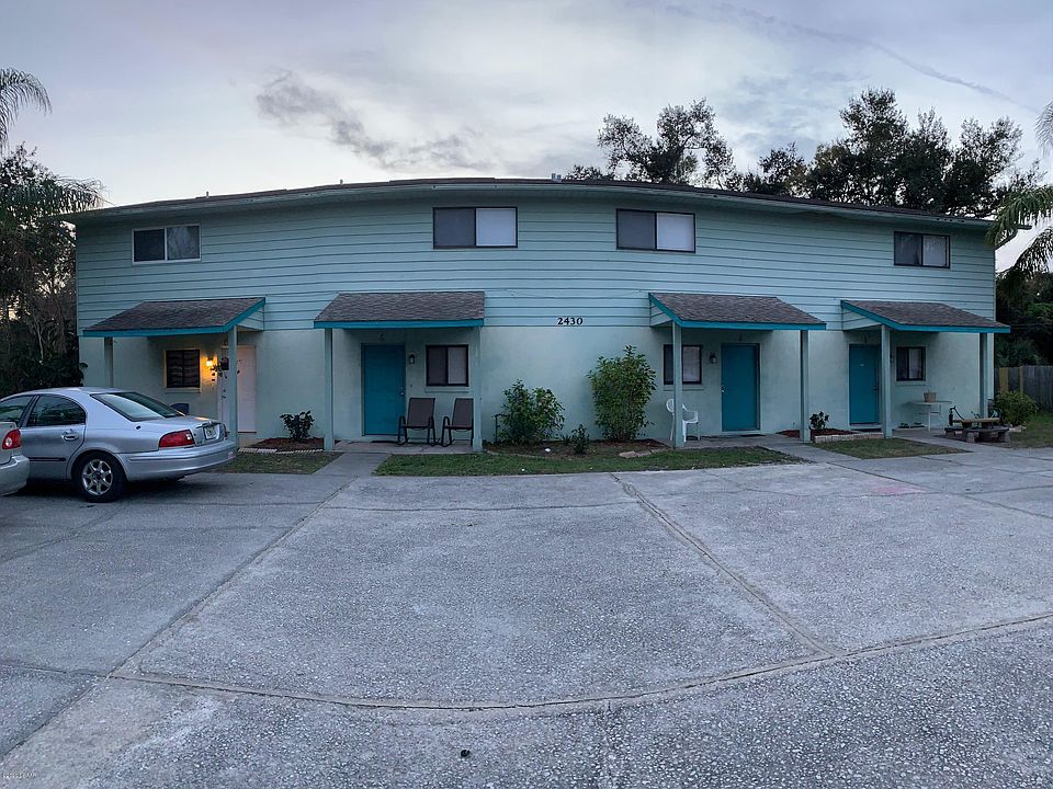 1st image of 2430 India Palm Dr