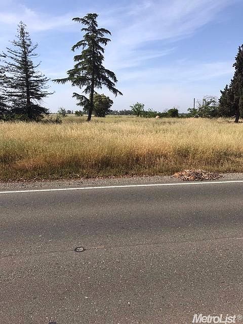 2nd image of 9994 Florin Rd