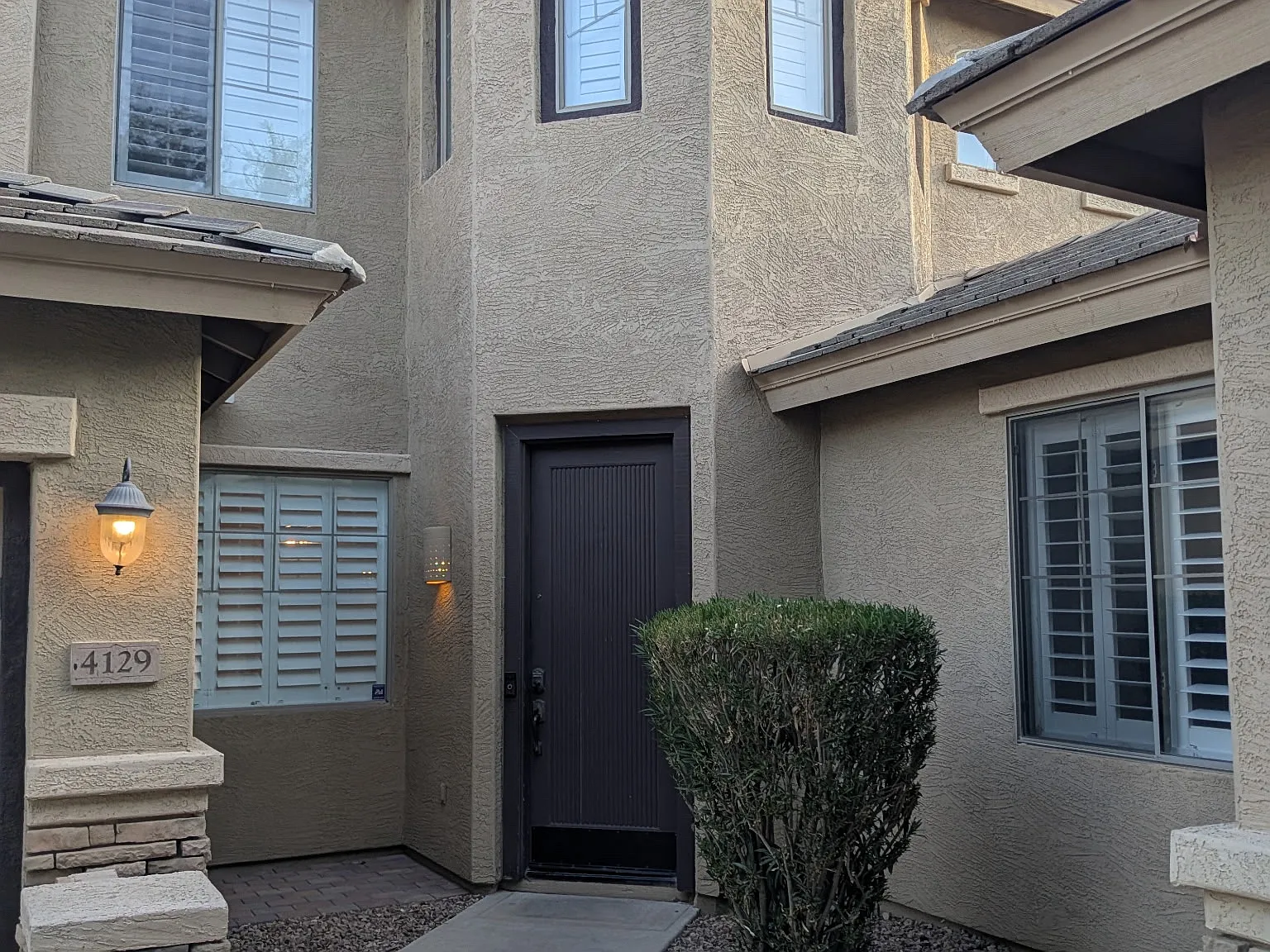 4 bed, 2640 sqft, $3,500 — Photo 2