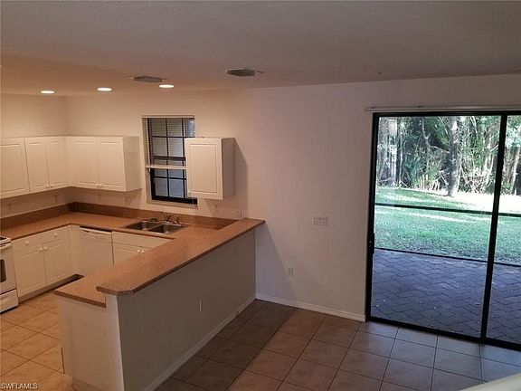 2nd image of 14729 Sutherland Ave #108