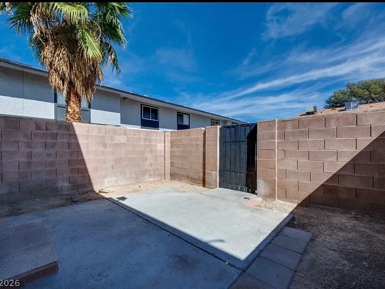 3361 Civic Center Dr #H — Photo 4
