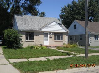 8295 State Park, Center Line, MI 48015