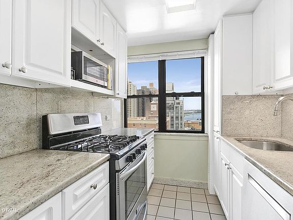 5th image of 510 E 86th St APT 20B