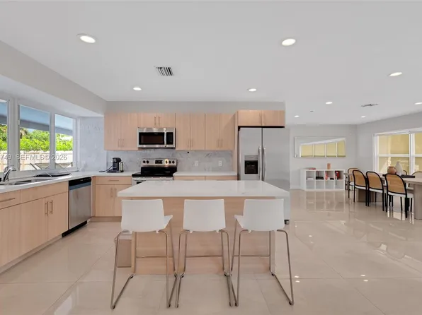 3500 N Park Rd, Hollywood, FL 33021