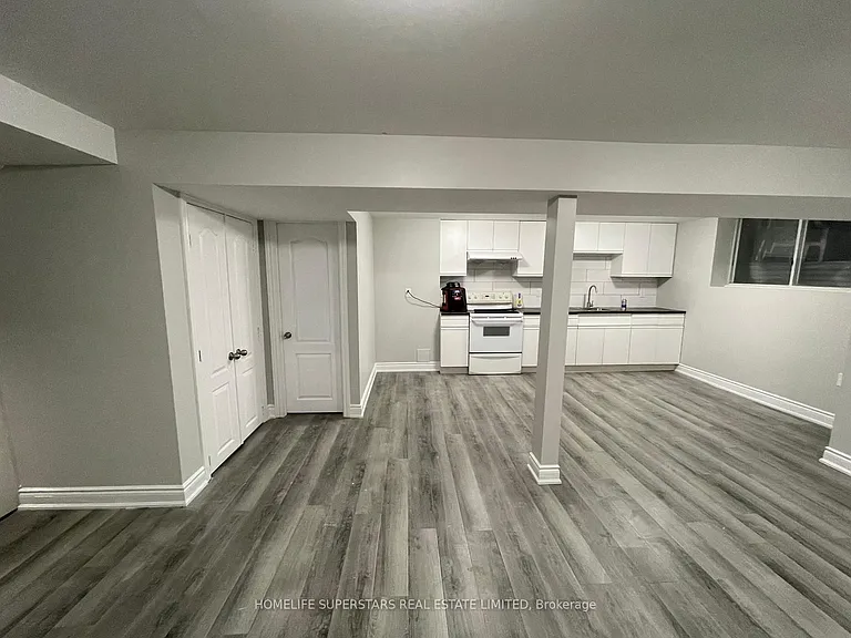 43 Oldfield Dr — Photo 14