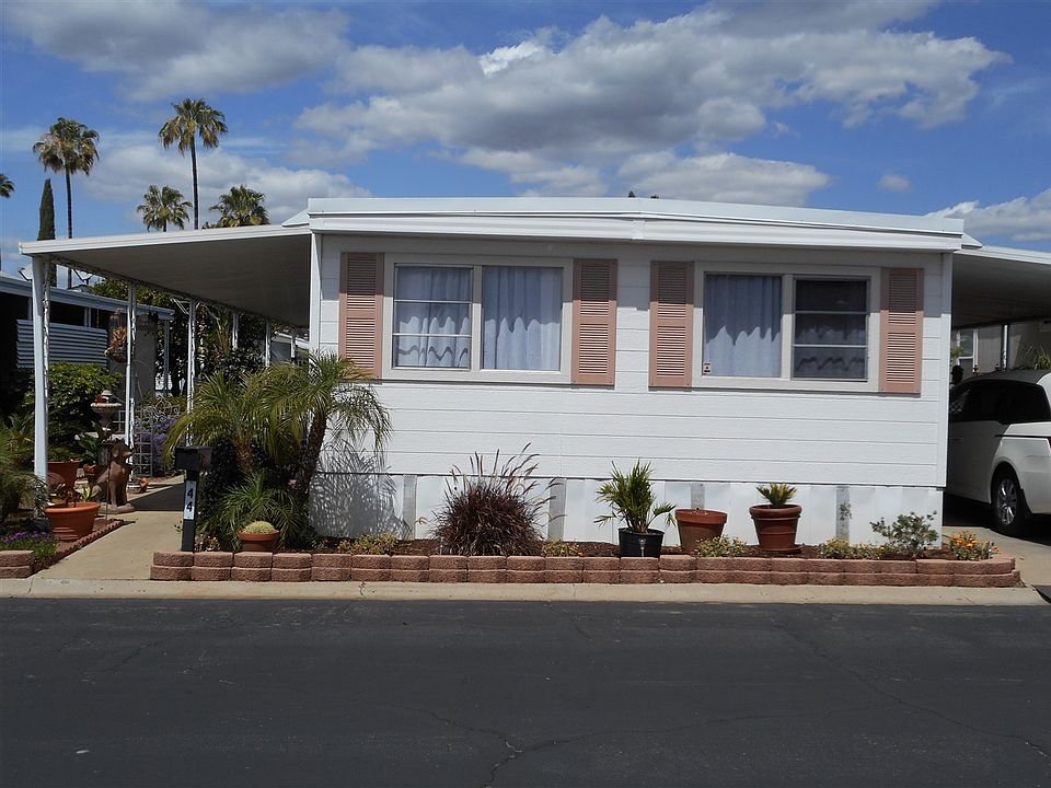 1st image of 2300 E Valley Pkwy Space 44