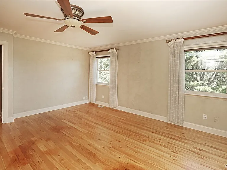 2890 W Lake Rd — Photo 29