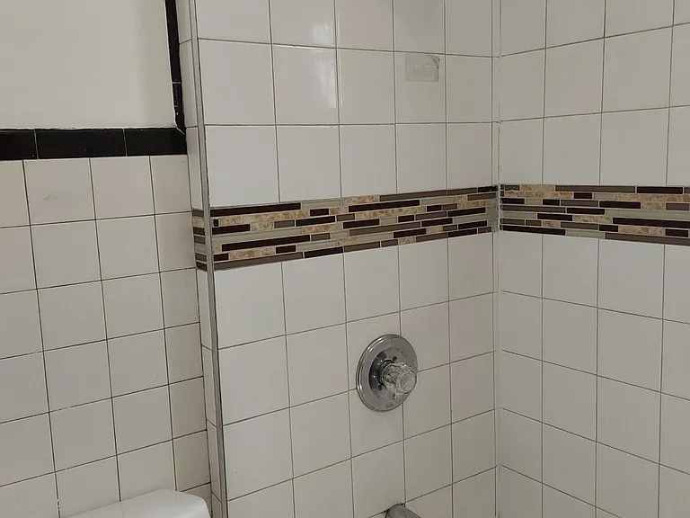 508 S Orange Ave #2 — Photo 9