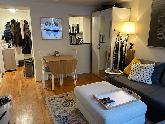 Rented by Corcoran | media 14