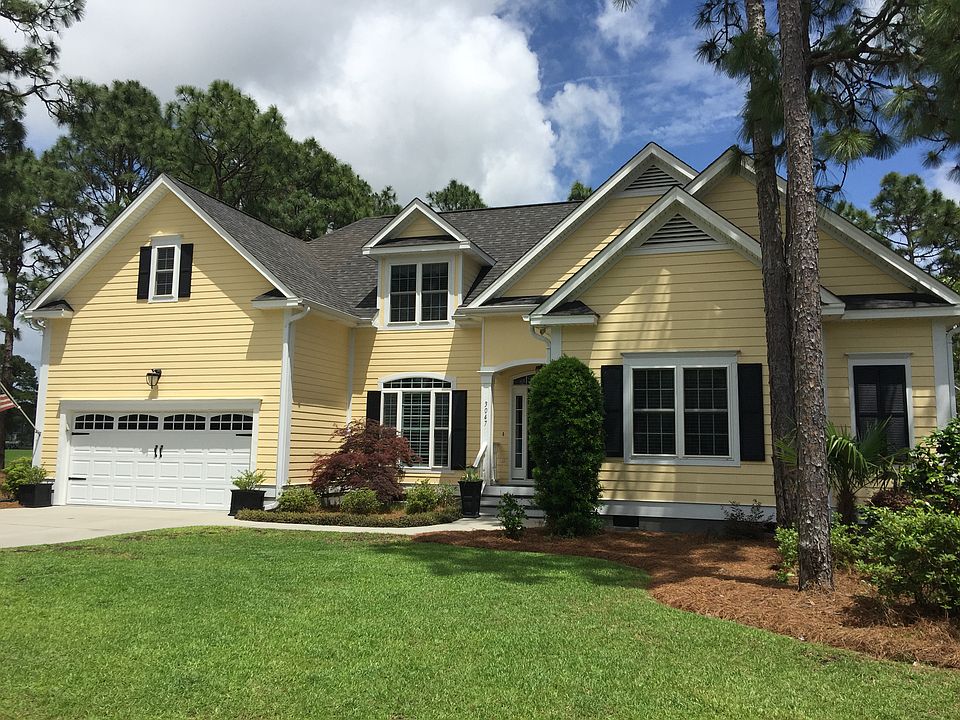 Great curb appeal!