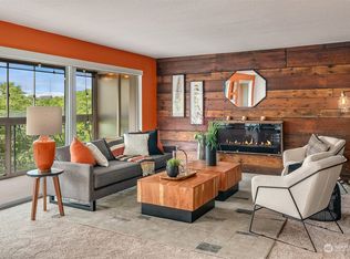 1740 Melrose Ave UNIT 305, Seattle, WA