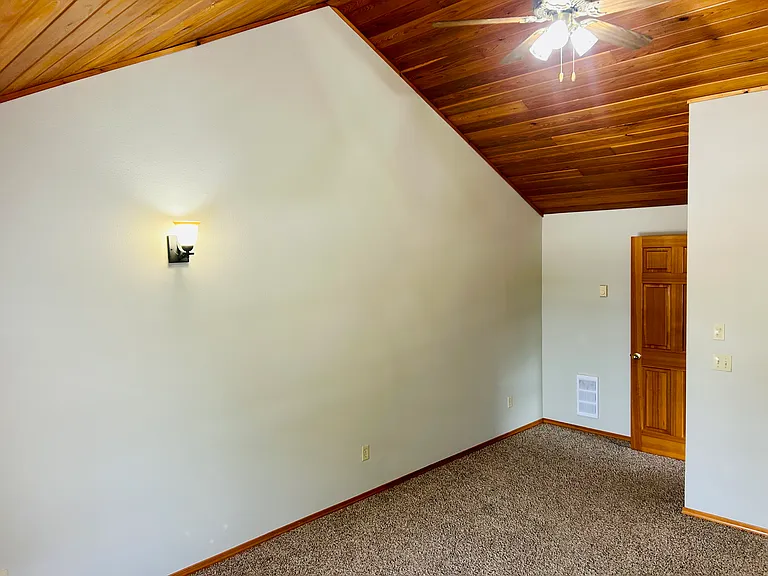 21818 Bulson Rd — Photo 15