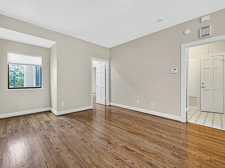 3027 Bissonnet St — Photo 29