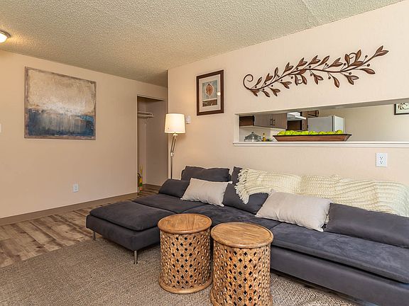 Arlo on 10th | Model Living Room