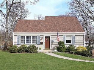 41 Pill Hill Rd, Bernardsville, NJ 07924