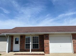 715 W Main St, Albion, IN 46701