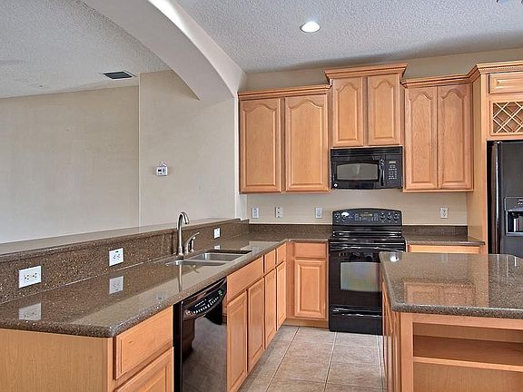 3rd image of 12521 Bassbrook Ln