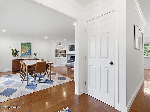 5th image of 5802 Prince William St