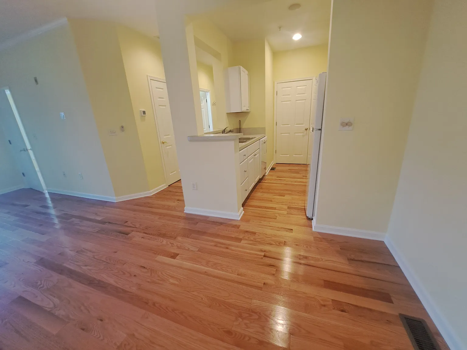 4100 Sand Piper Dr — Photo 3