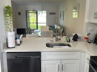 Sunrise Lakes Phase 4, Sunrise, FL 33322
