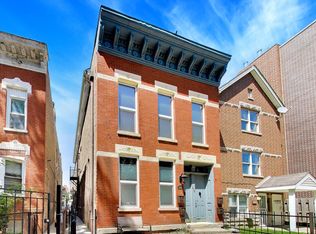 1416 W Huron St APT 2F, Chicago, IL 60642