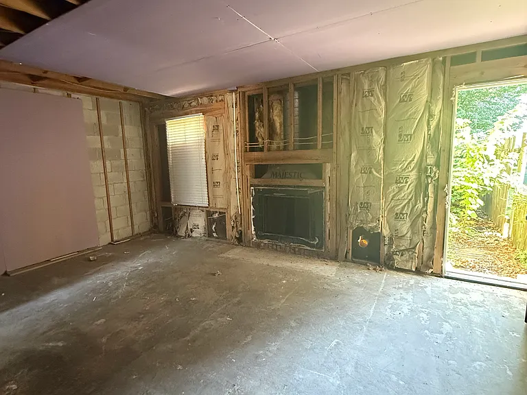 422 Hill Meadow Dr — Photo 6