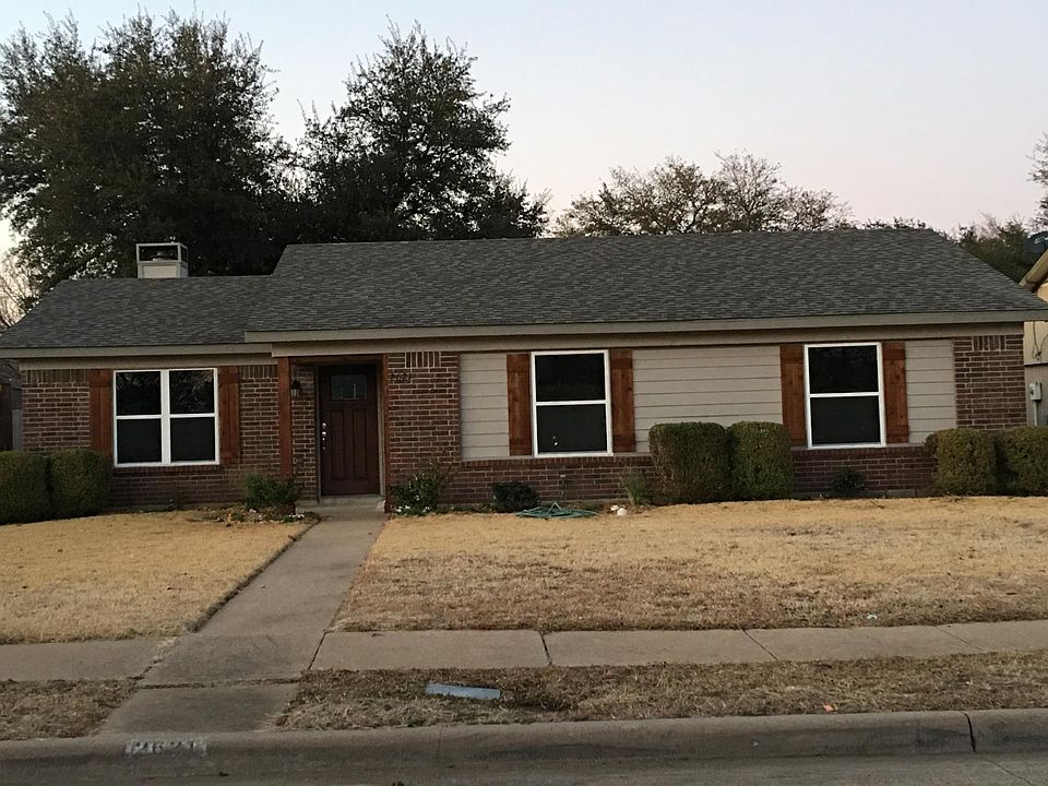 1st image of 2621 Ivanridge Ln