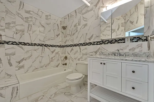 Rented by Compass | media 7