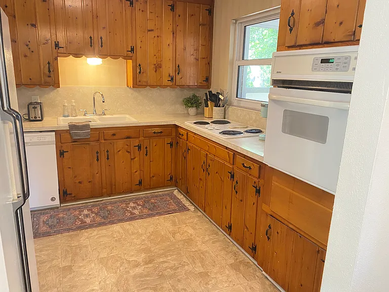 24 Gilmore Dr — Photo 7