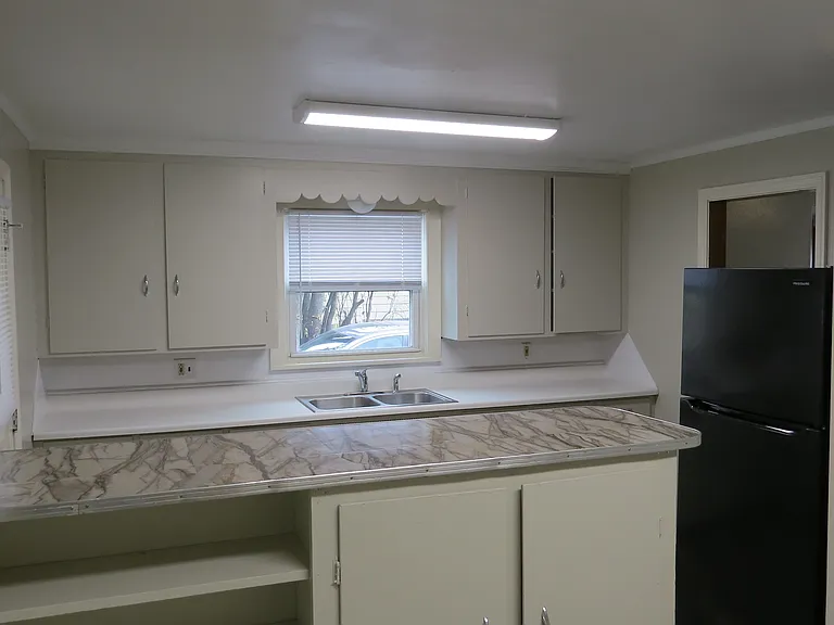 293 Tenney Ave — Photo 47