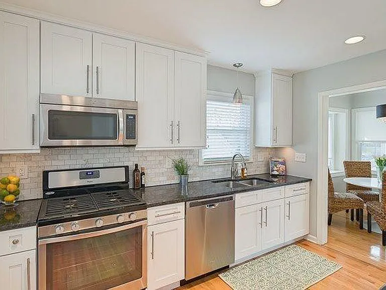 1200 Arborview Blvd — Photo 10